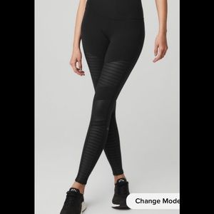 Alo black high waist  Moto leggings 7/8